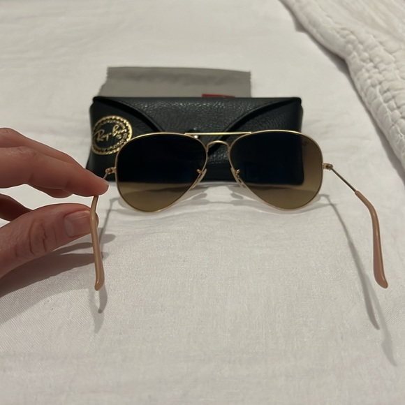 Ray-ban aviators - Picture 3 of 3